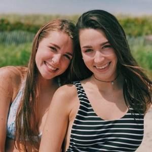 Meet your Posher, Avery